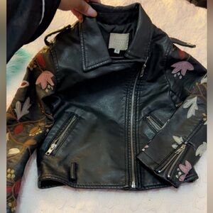 Hannah Banana Black Jacket with Floral Embroidery